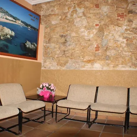 Casa Mas 滨海略雷特